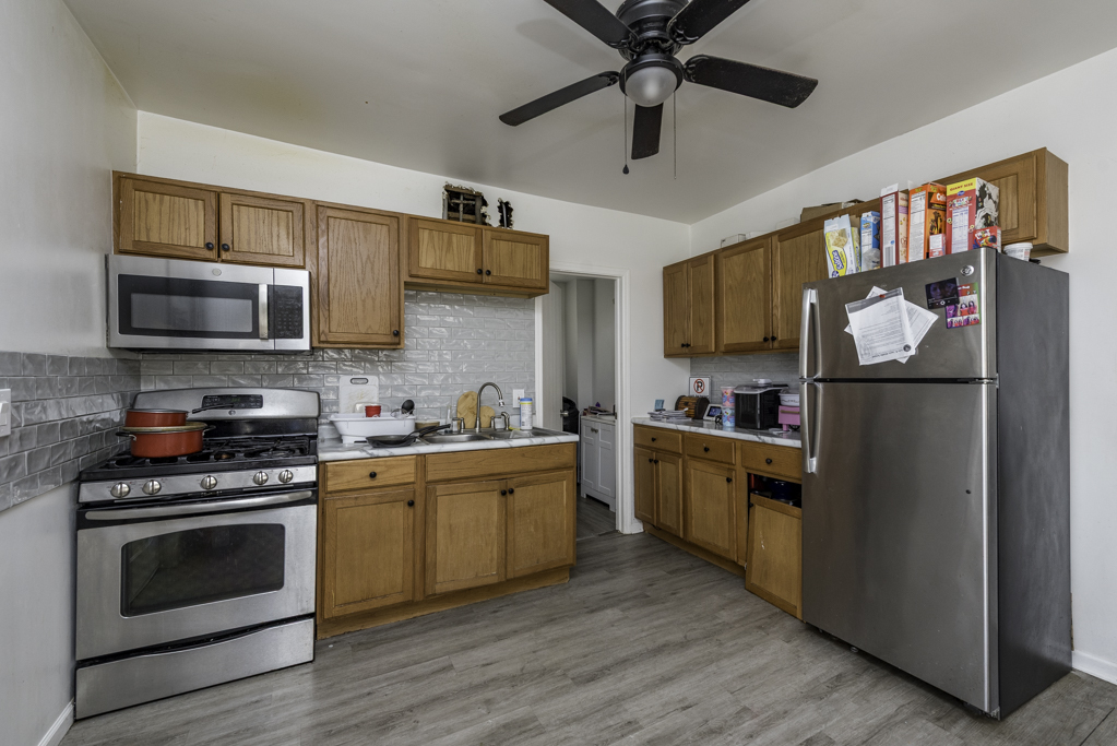 644 Lenox Avenue, Waukegan, IL 60085