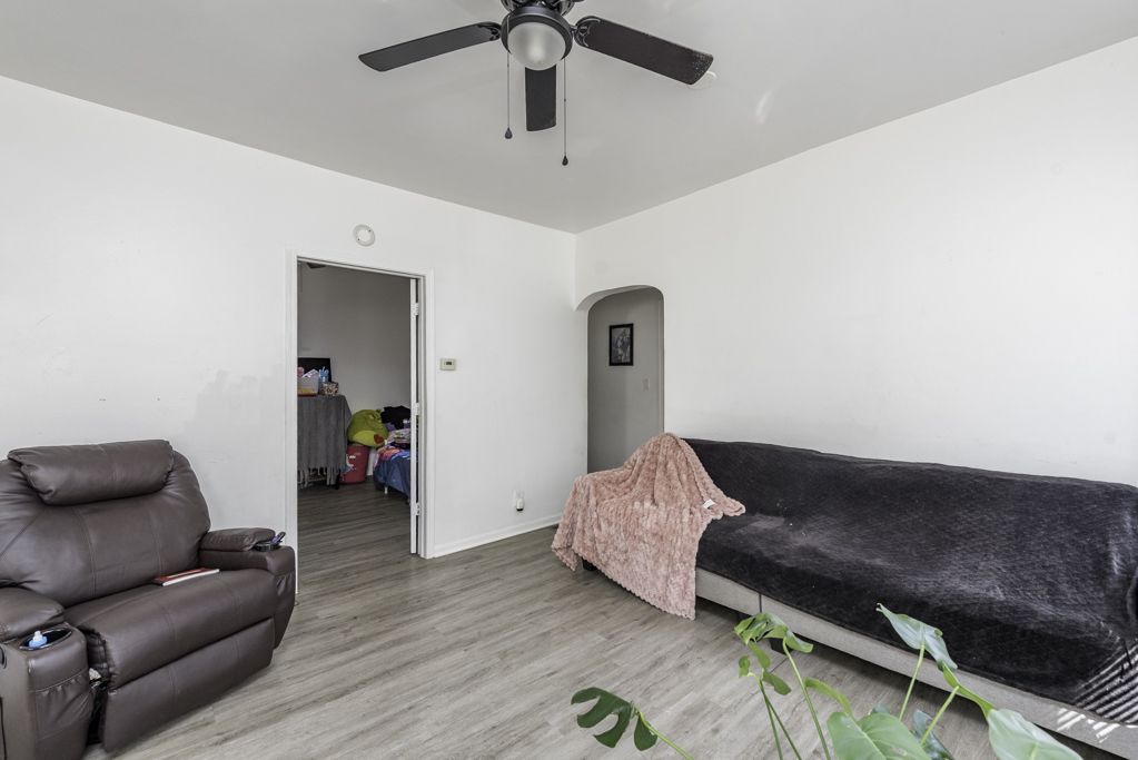 644 Lenox Avenue, Waukegan, IL 60085