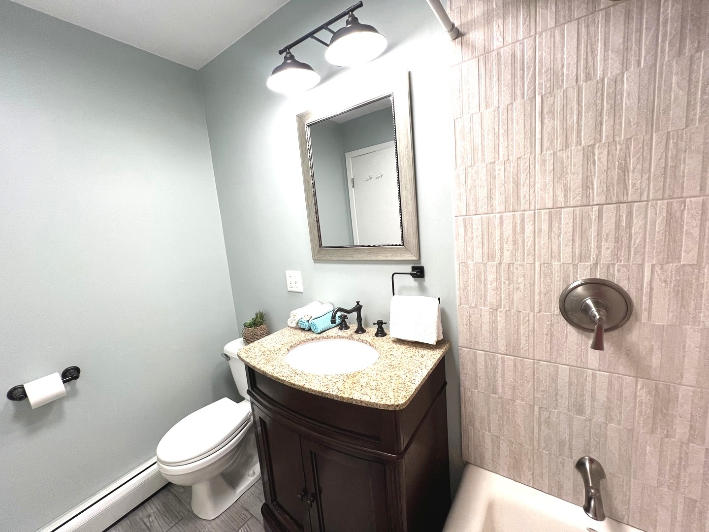 2218 S Goebbert Road #393, Arlington Heights, IL 60005