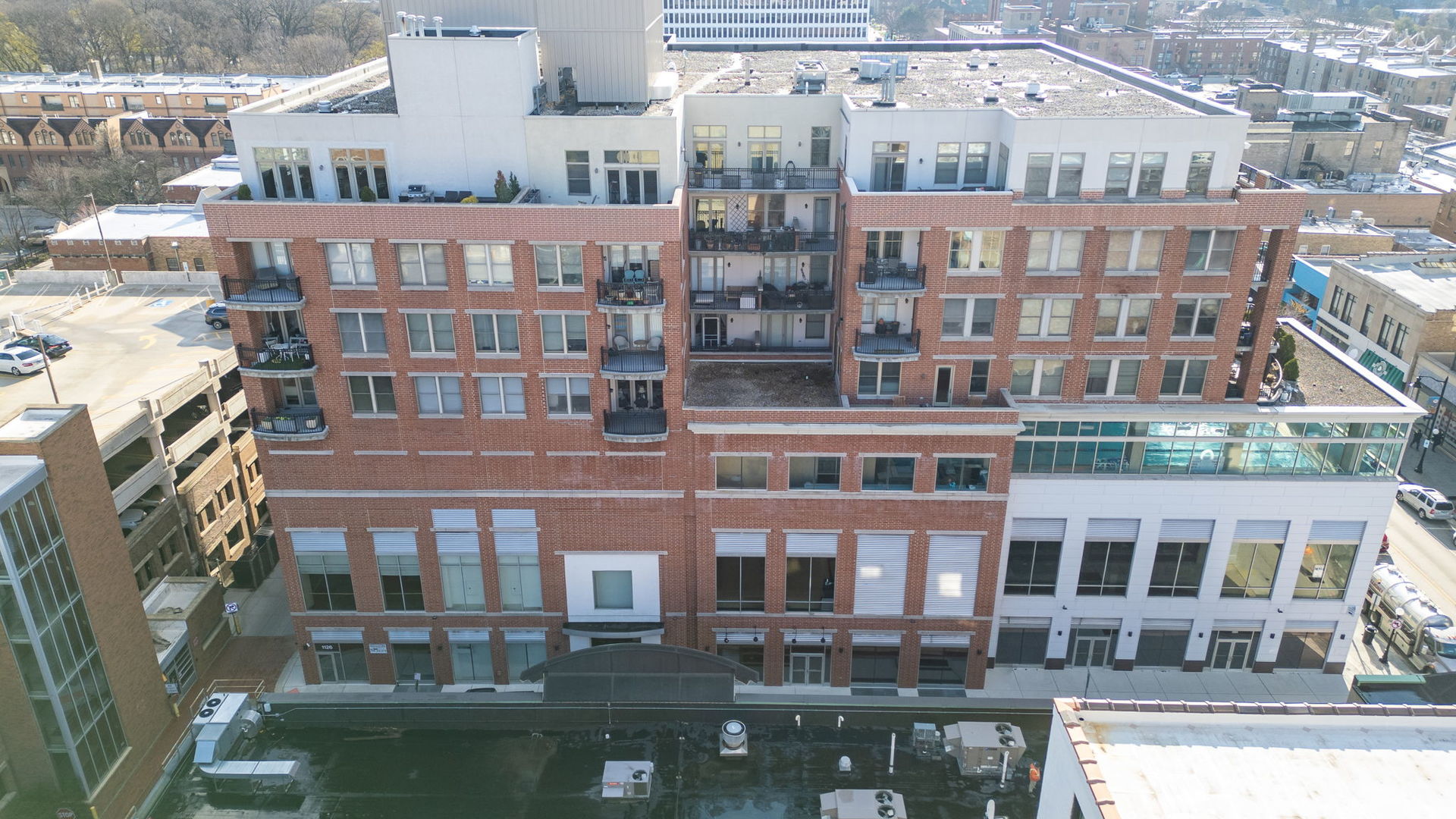 1124 Lake Street #511, Oak Park, IL 60301