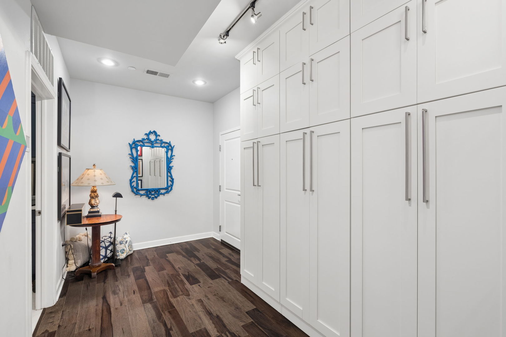 1124 Lake Street #511, Oak Park, IL 60301