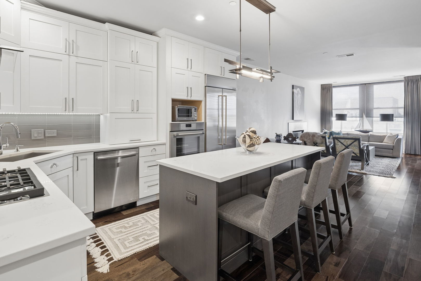 1124 Lake Street #511, Oak Park, IL 60301