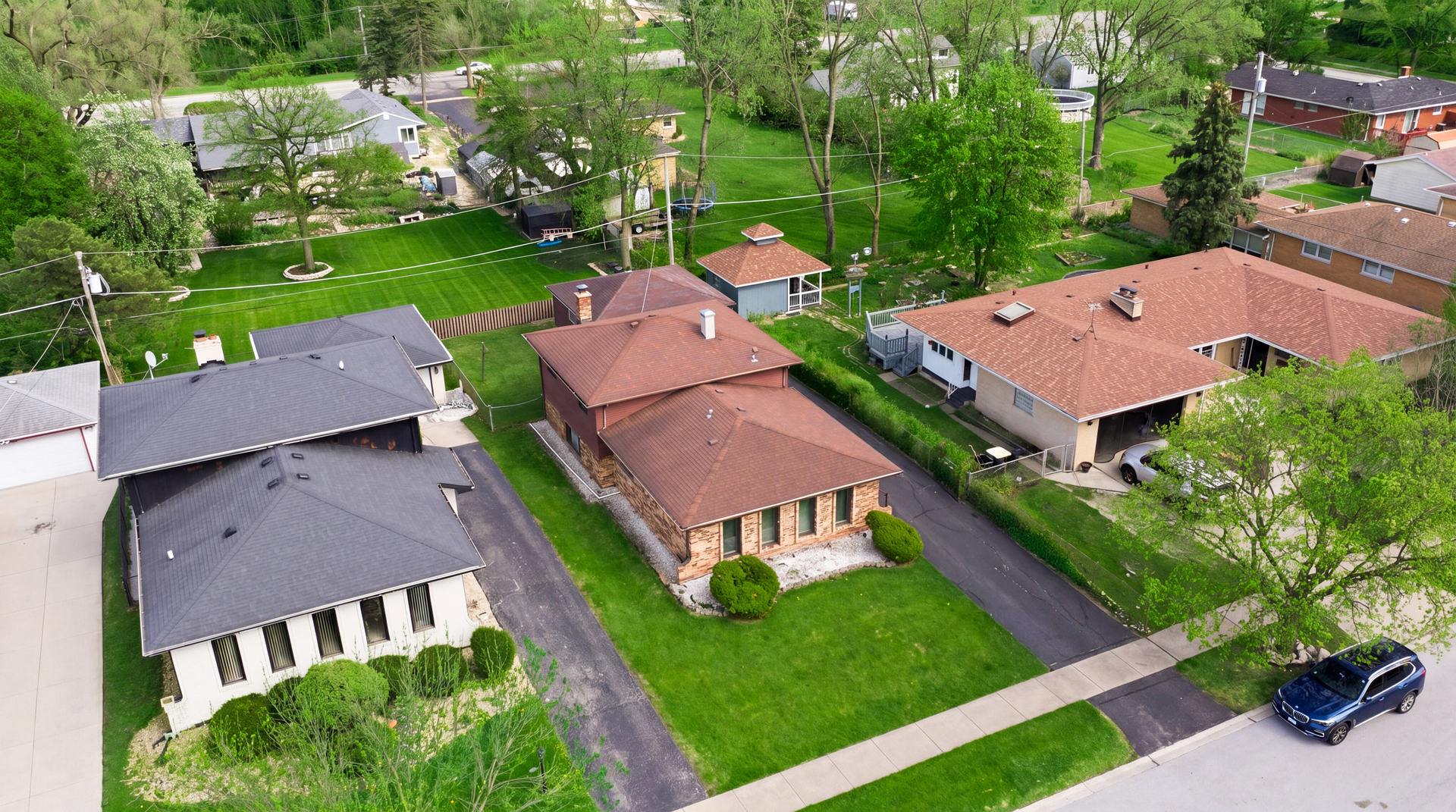 17243 Bernadine Street, Lansing, IL 60438