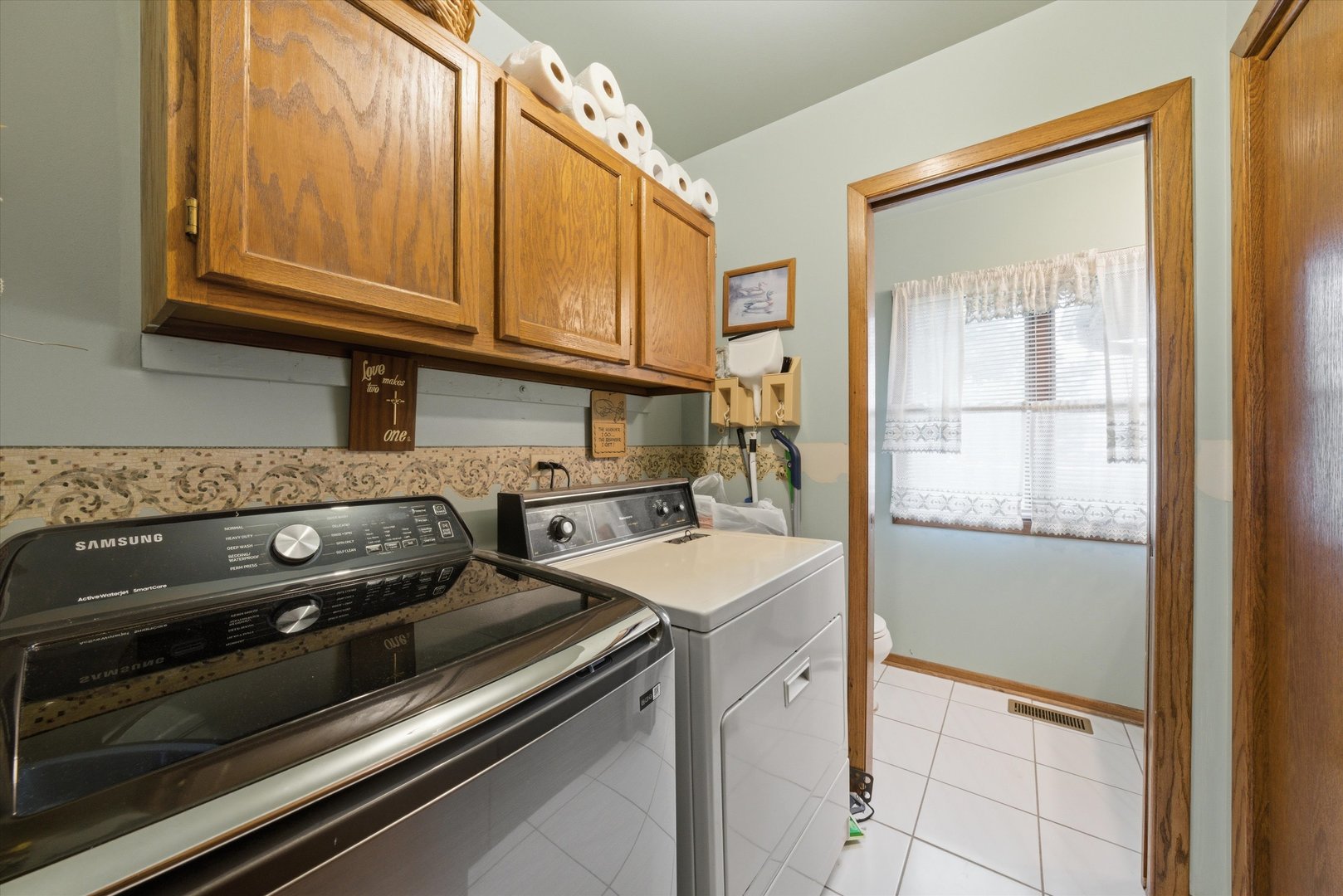 1026 S Schoolhouse Road, New Lenox, IL 60451