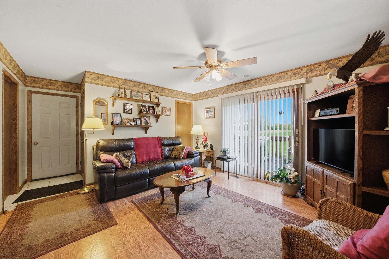 1026 S Schoolhouse Road, New Lenox, IL 60451