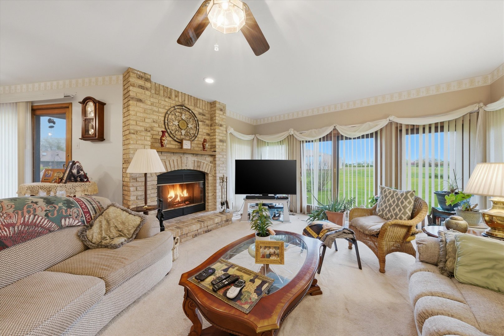 1026 S Schoolhouse Road, New Lenox, IL 60451