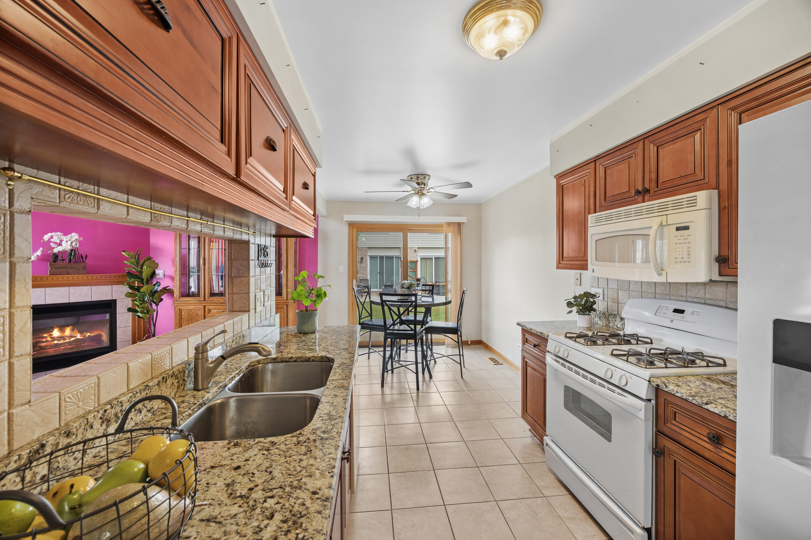 7245 Arbor Lane, Justice, IL 60458