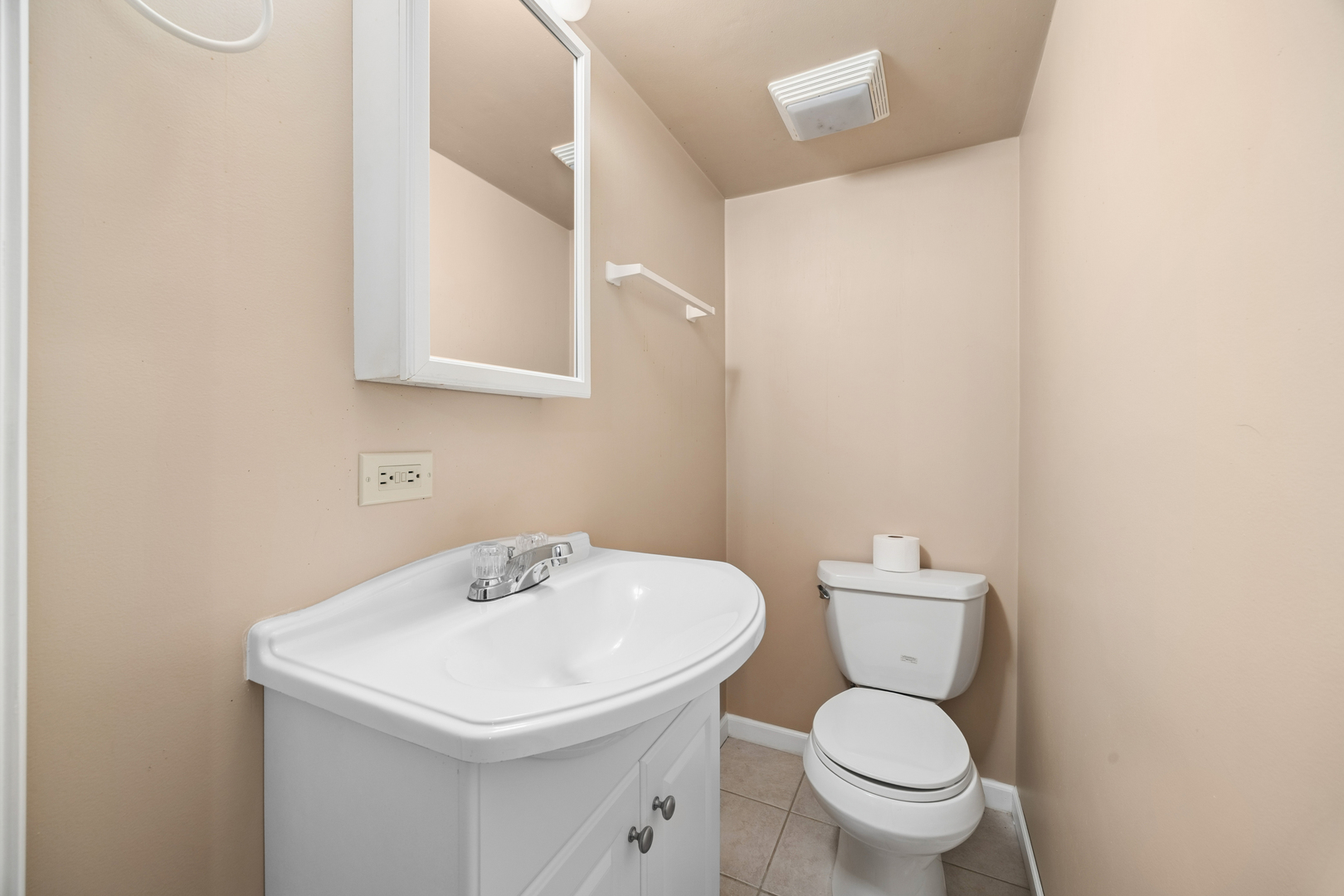 7245 Arbor Lane, Justice, IL 60458