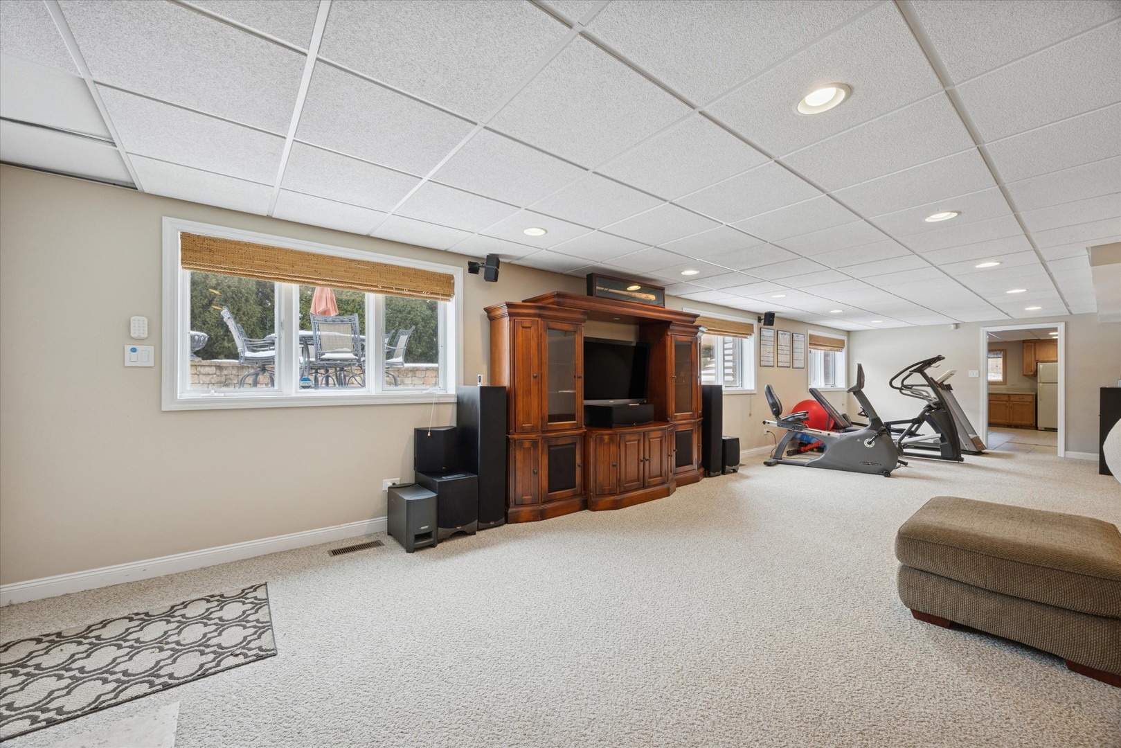 8401 Golfview Drive, Orland Park, IL 60462