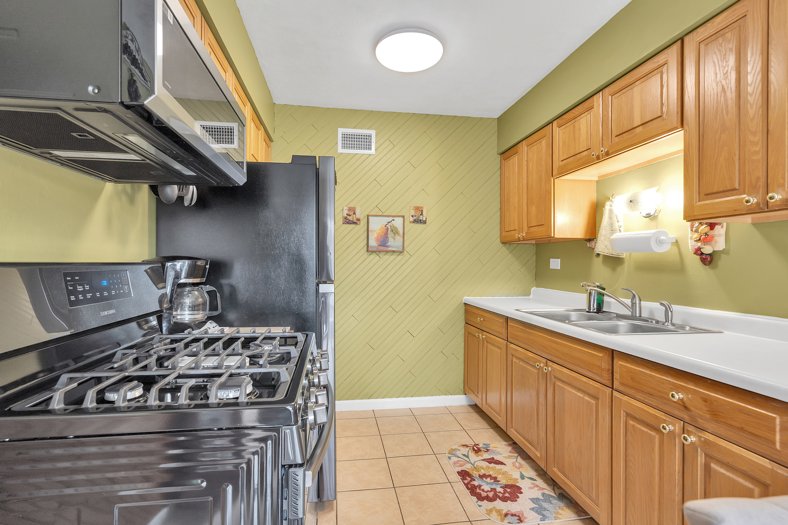 1314 ELY Court #1314, Wheeling, IL 60090