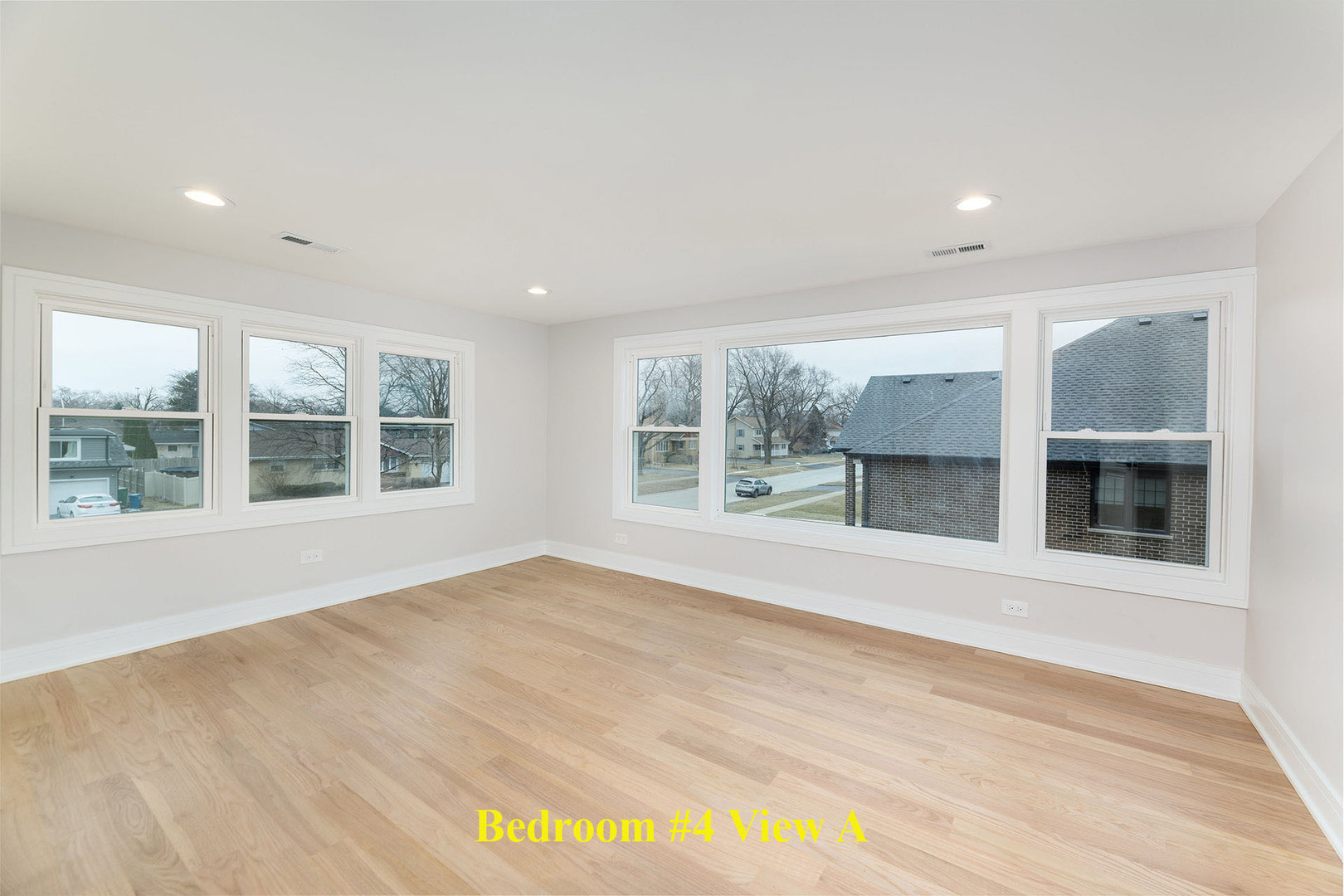 8110 Lockwood Avenue, Burbank, IL 60459