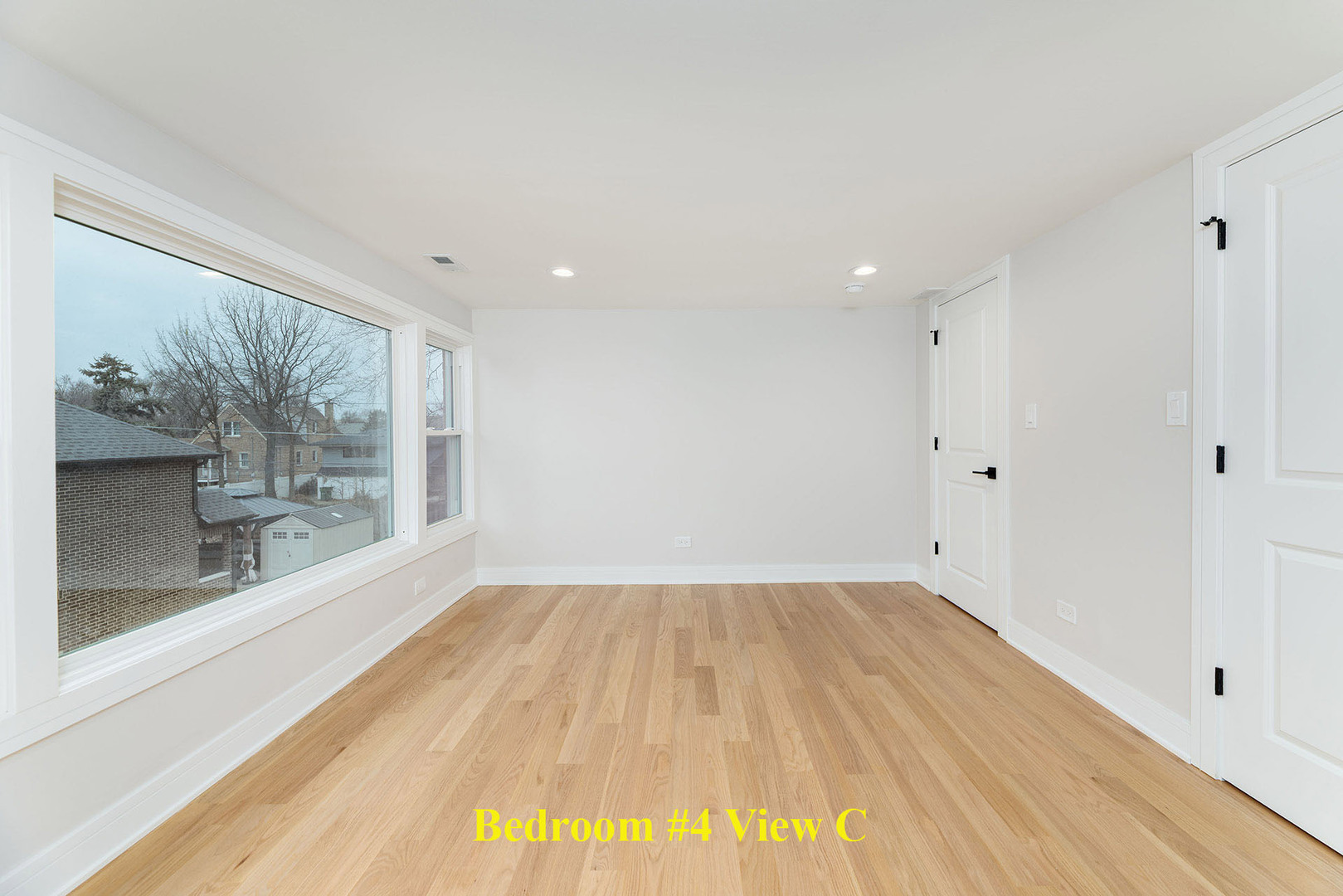 8110 Lockwood Avenue, Burbank, IL 60459