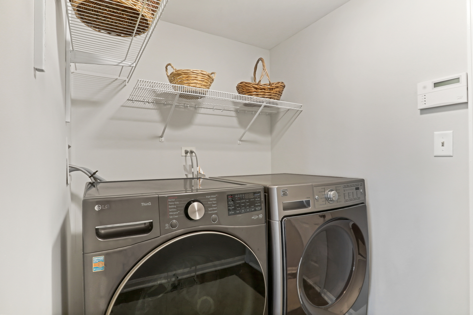 6709 E Wellsley Court, Gurnee, IL 60031