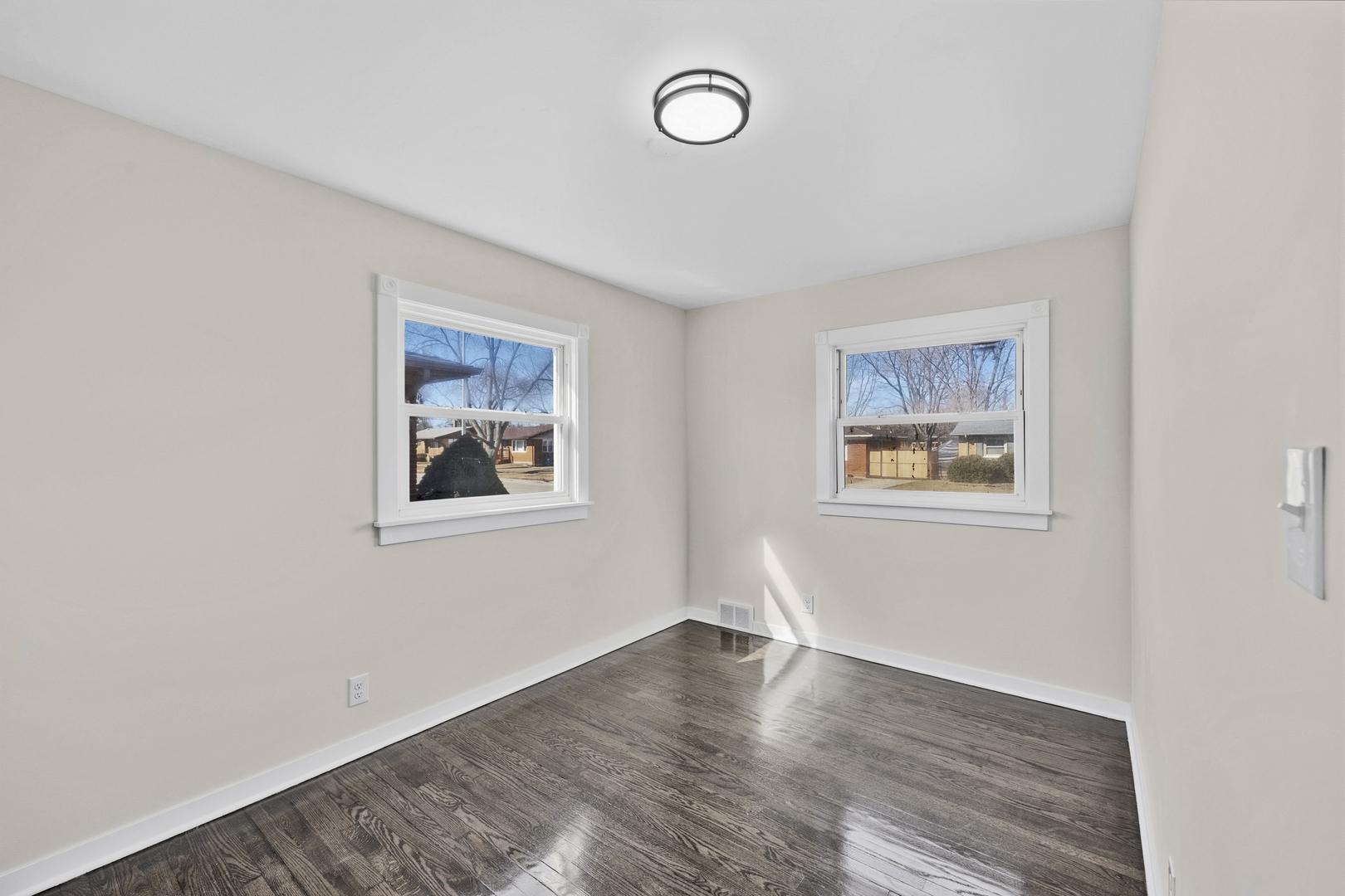 330 HICKORY Street, Chicago Heights, IL 60411