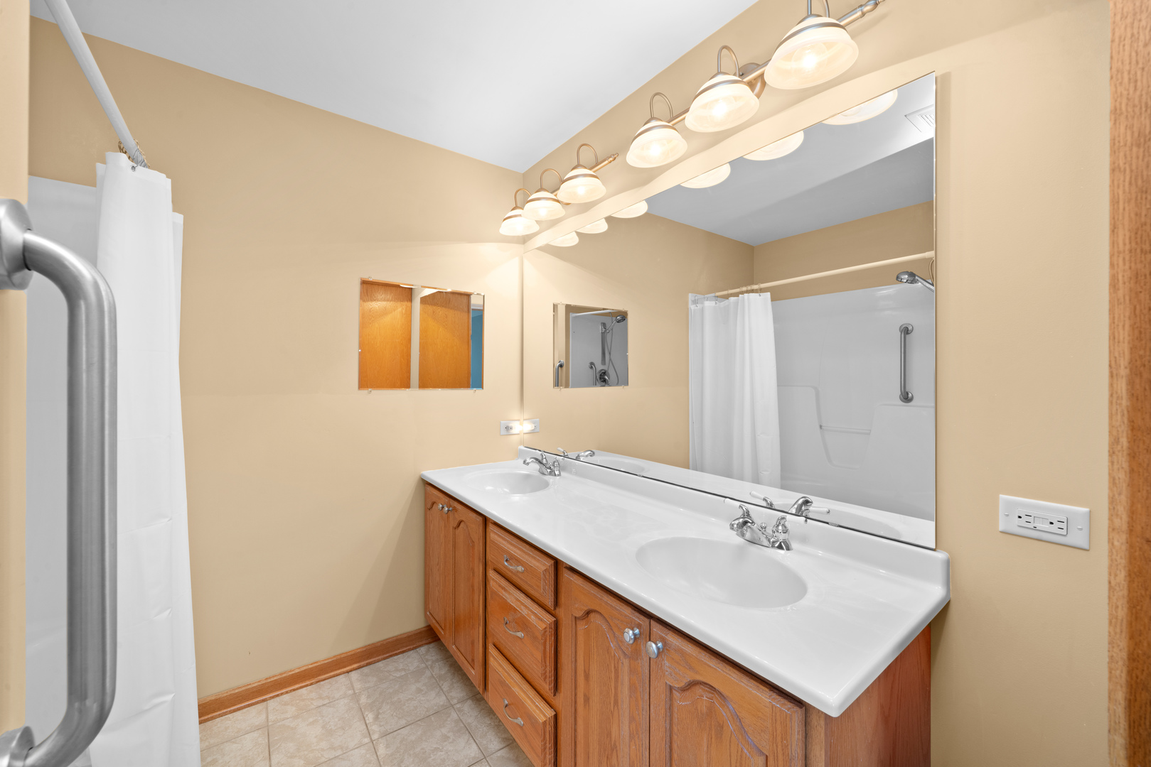 3107 Ernest Drive, Sandwich, IL 60548