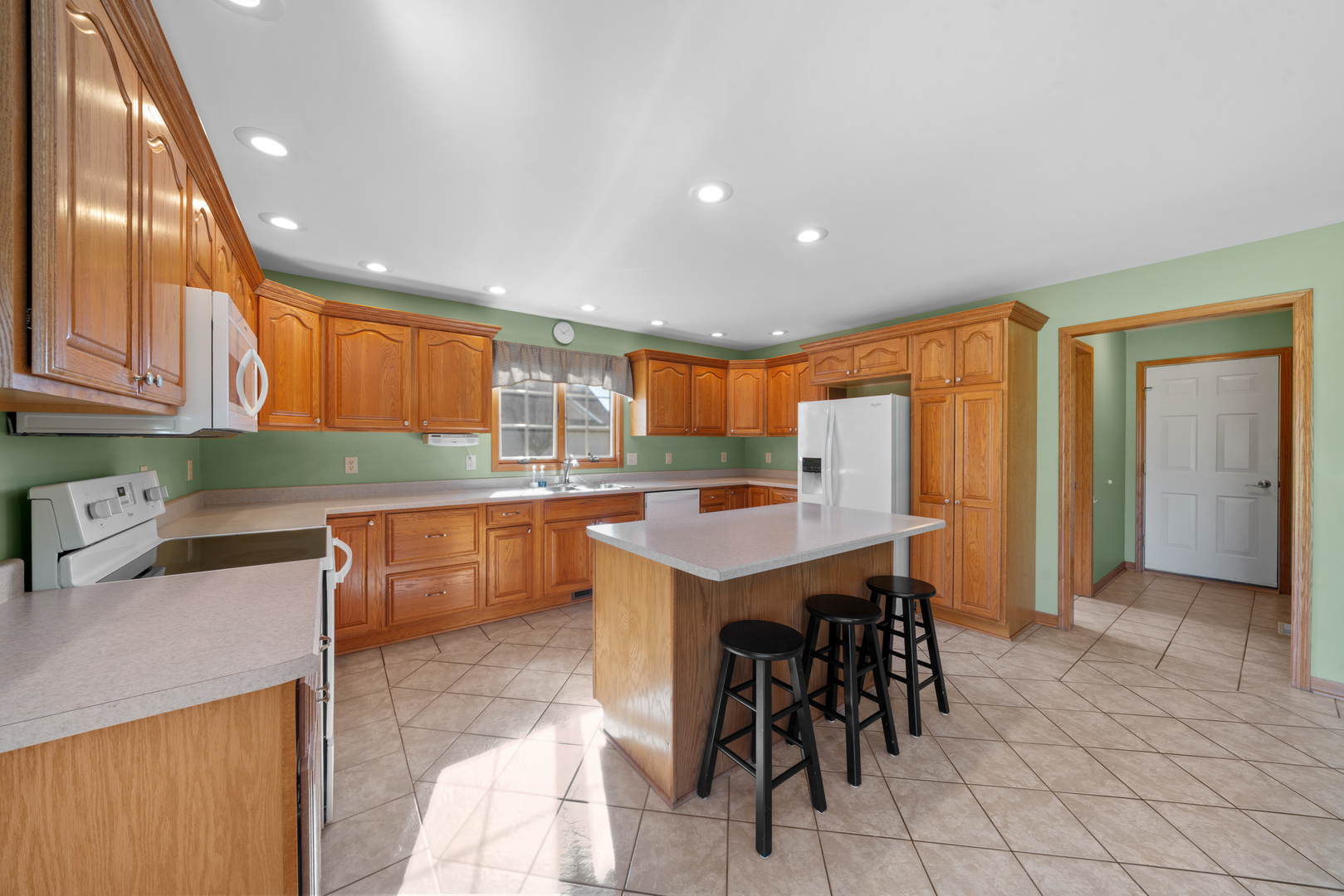 3107 Ernest Drive, Sandwich, IL 60548