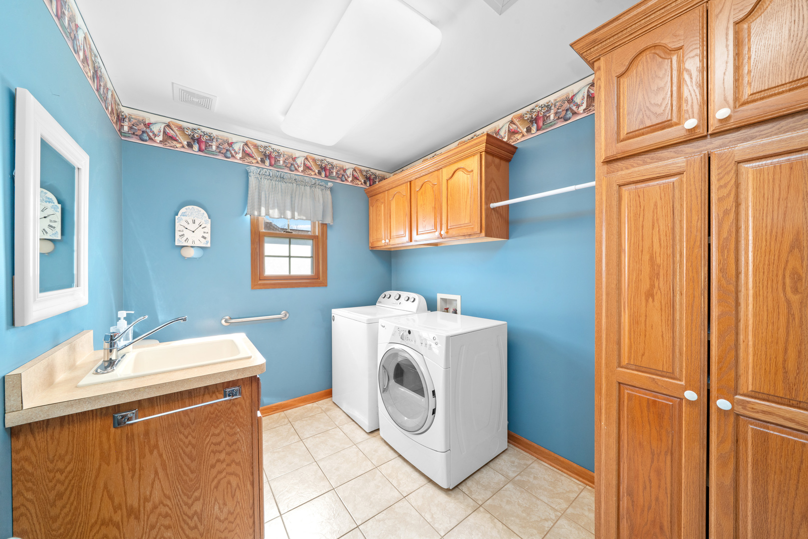 3107 Ernest Drive, Sandwich, IL 60548