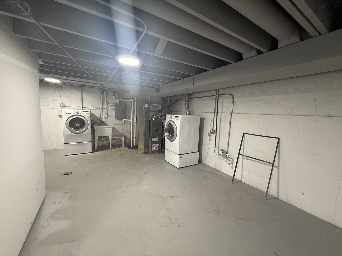 517 James Court #A, Glendale Heights, IL 60139