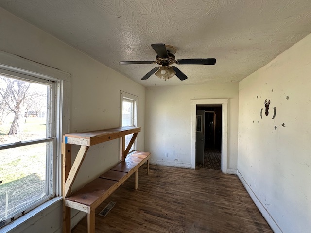 102 N Jackson Street, Gardner, IL 60424