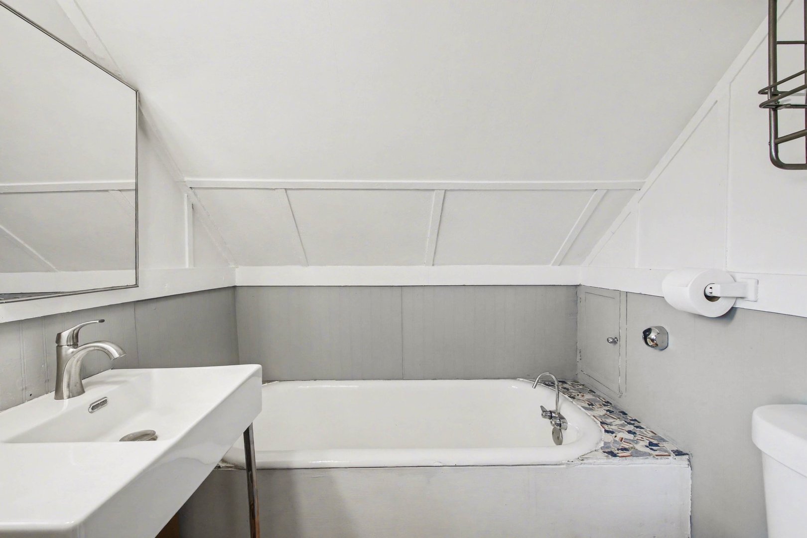 120 S Kinzie Street, Thornton, IL 60476