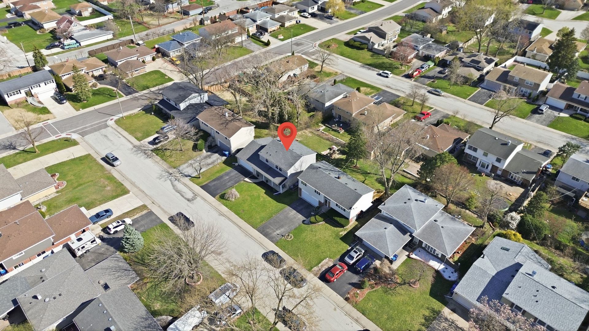 9021 Primrose Lane, Hickory Hills, IL 60457