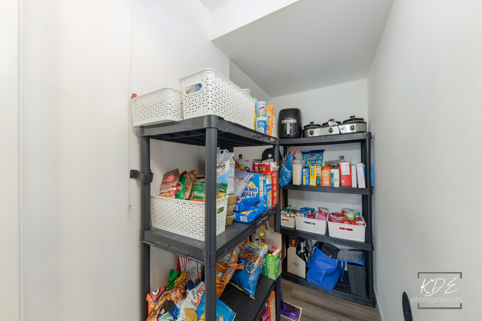 3800 Harms Road, Joliet, IL 60435