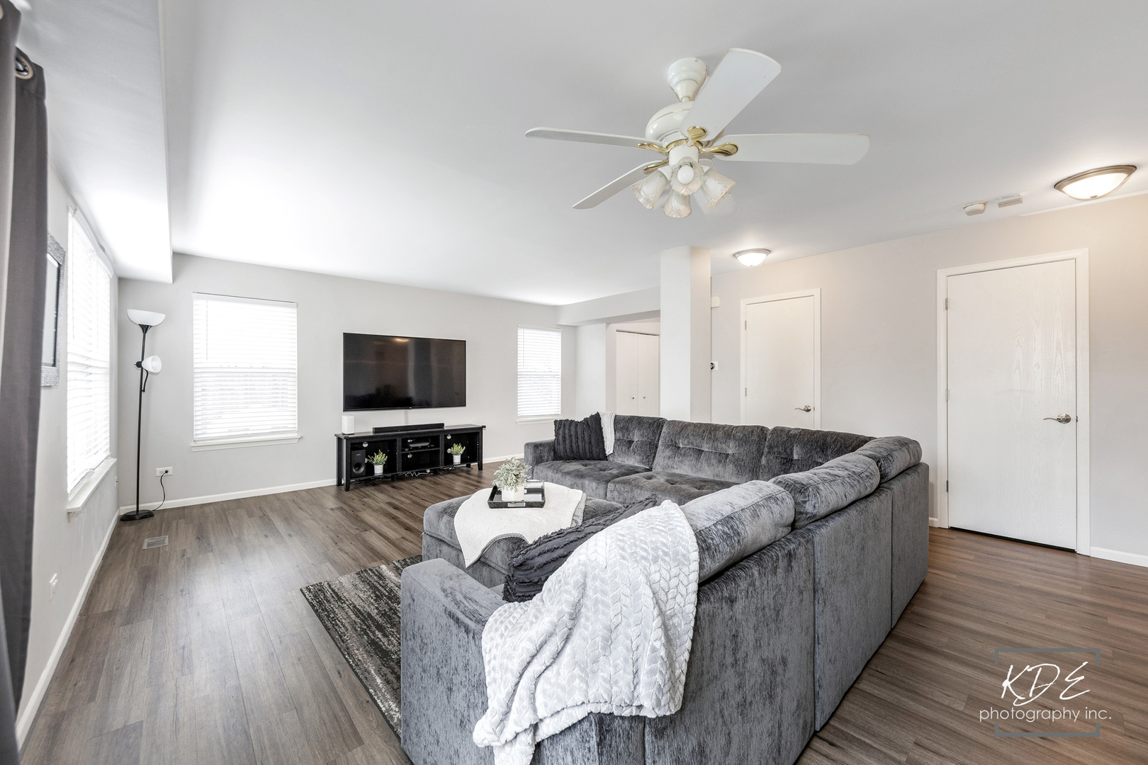 3800 Harms Road, Joliet, IL 60435