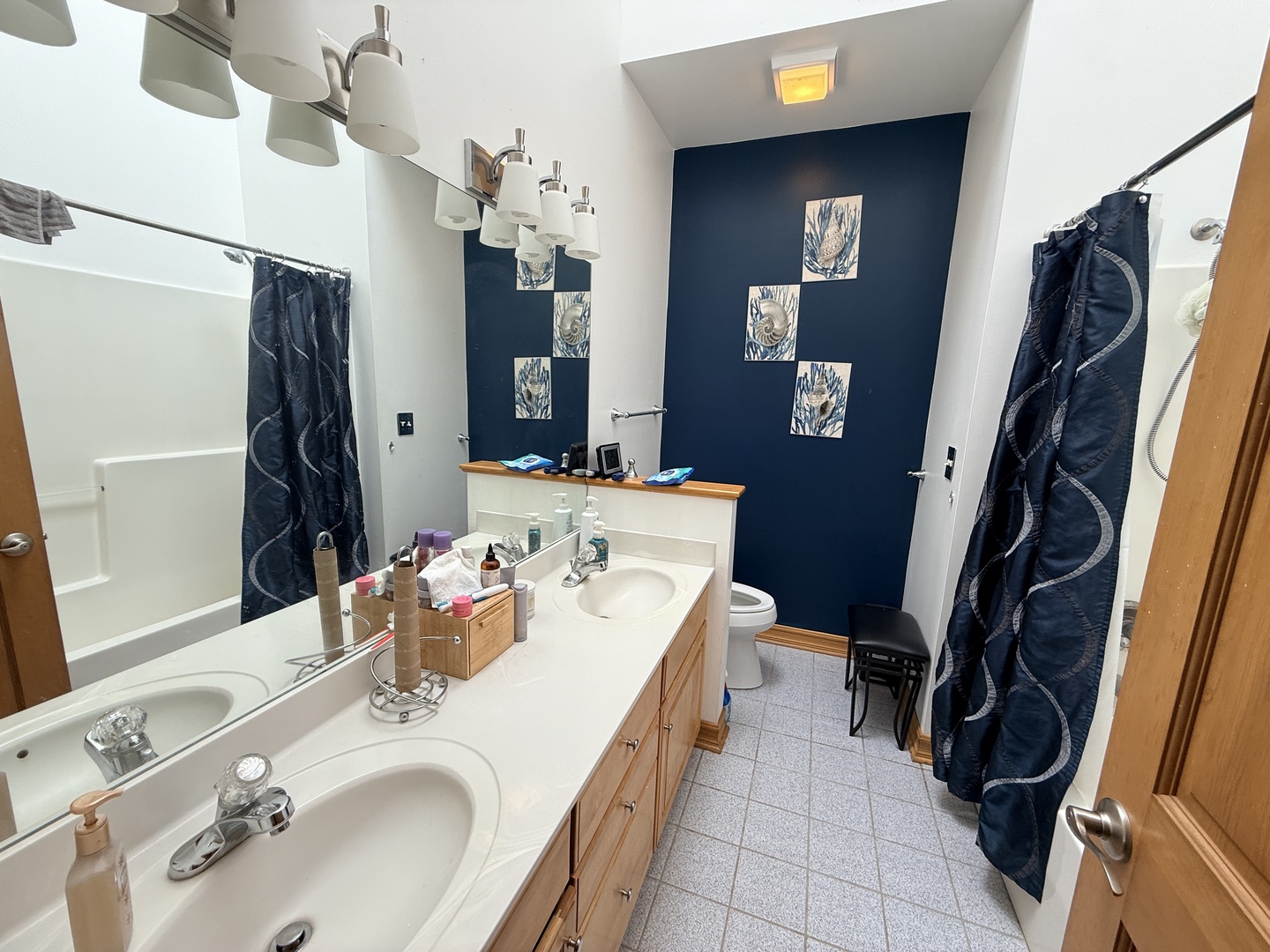 840 Huntley Woods Drive, Crete, IL 60417