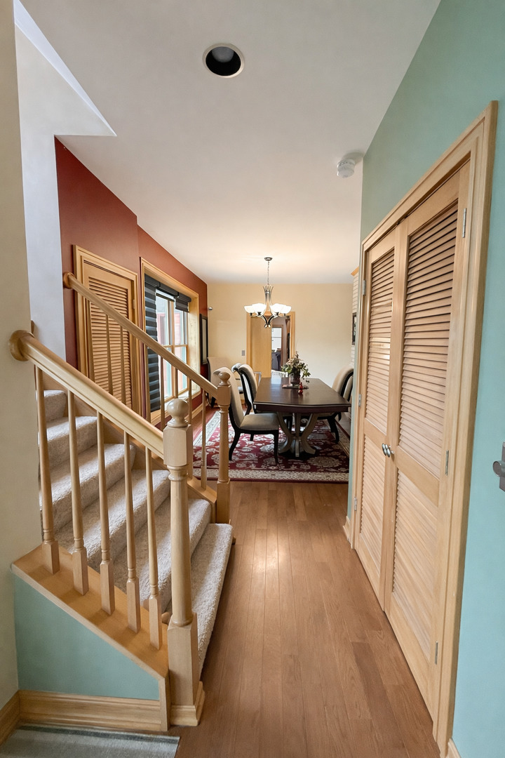 840 Huntley Woods Drive, Crete, IL 60417