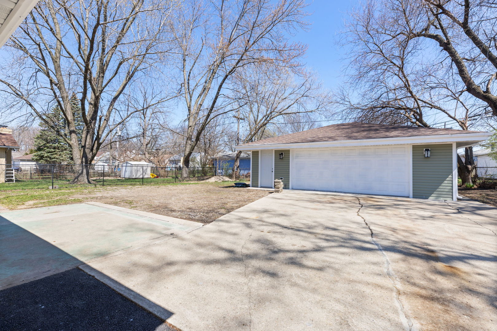 222 S Midland Avenue, Joliet, IL 60436