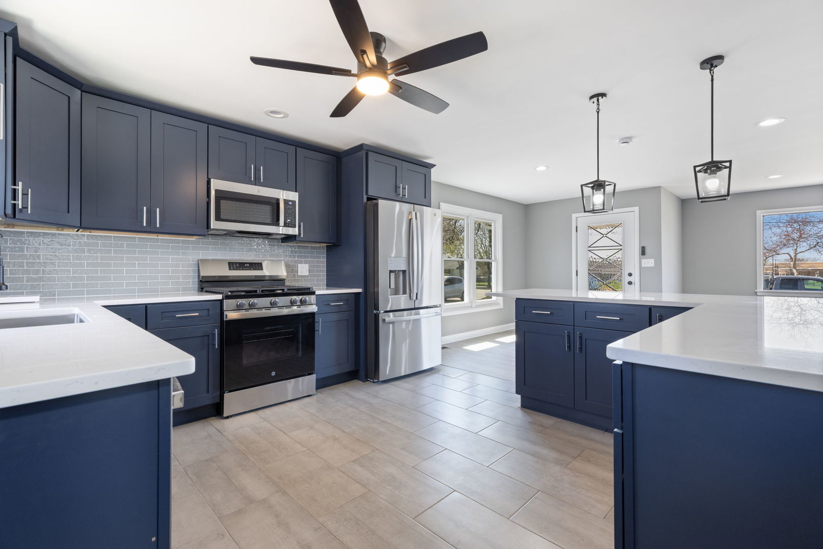 222 S Midland Avenue, Joliet, IL 60436