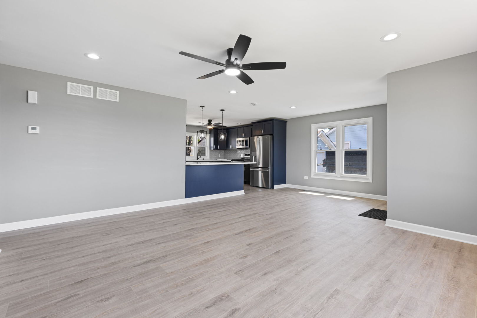 222 S Midland Avenue, Joliet, IL 60436