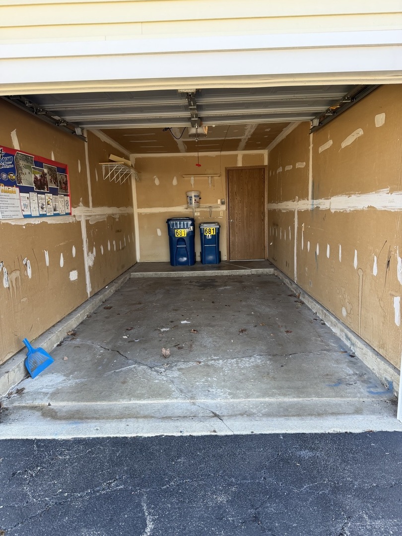 681 Thorntree Court #A1, Bartlett, IL 60103