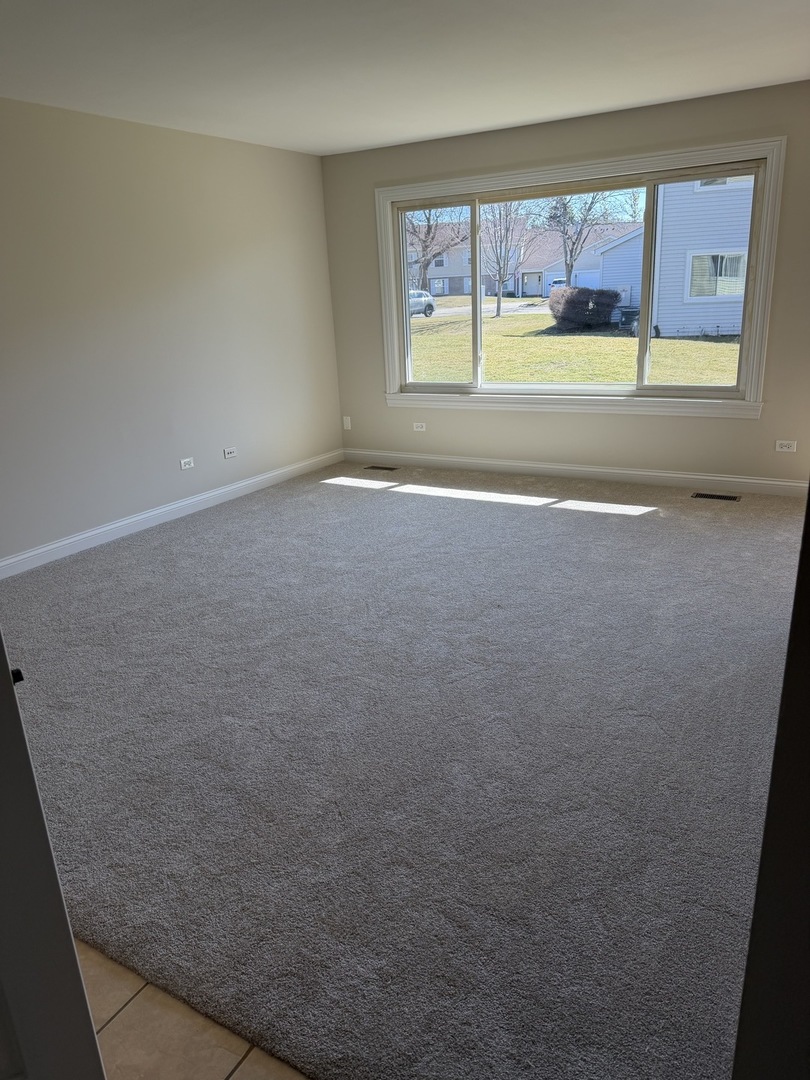 681 Thorntree Court #A1, Bartlett, IL 60103