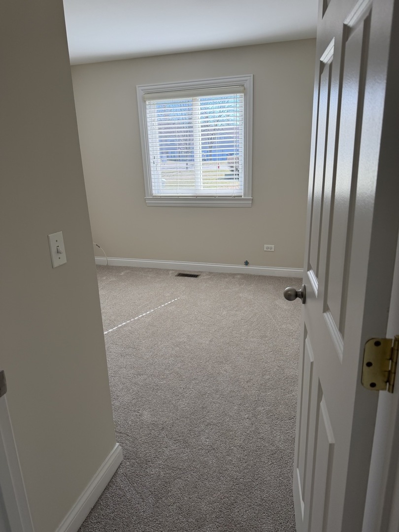 681 Thorntree Court #A1, Bartlett, IL 60103