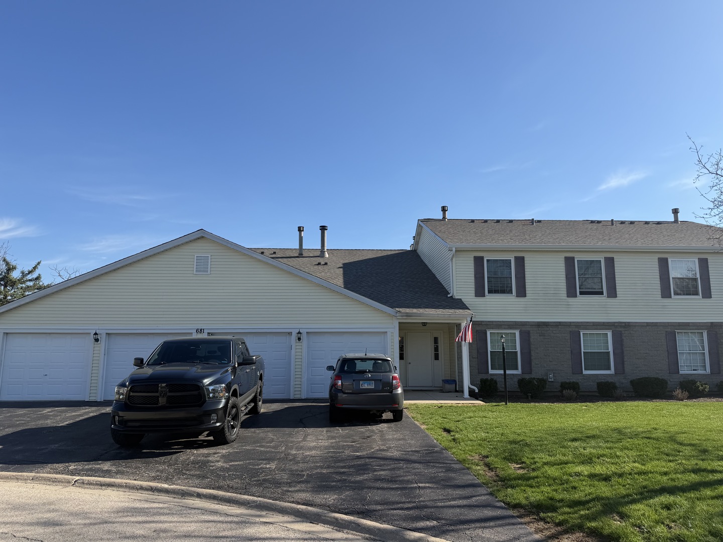 681 Thorntree Court #A1, Bartlett, IL 60103