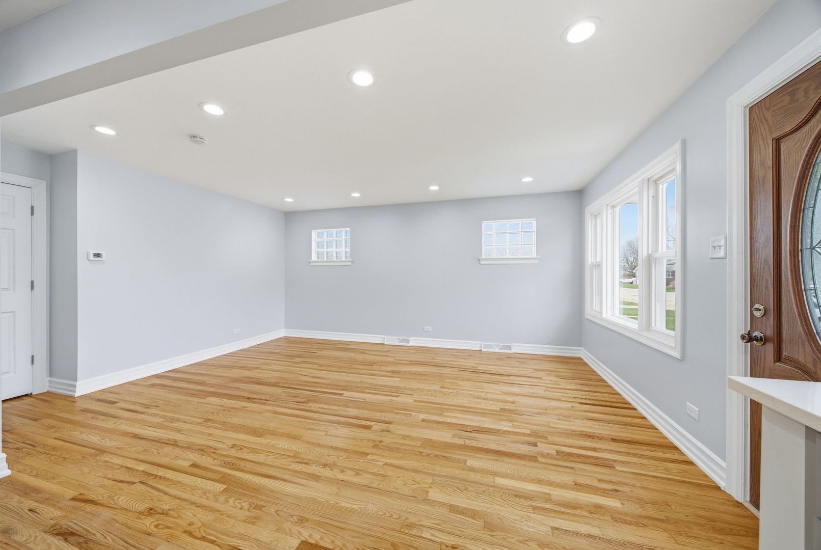 16360 EVANS Avenue, South Holland, IL 60473