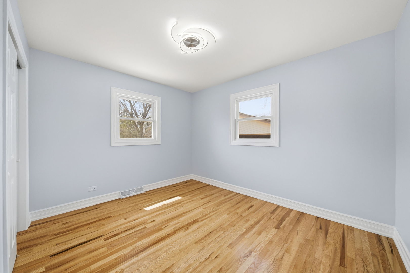 16360 EVANS Avenue, South Holland, IL 60473