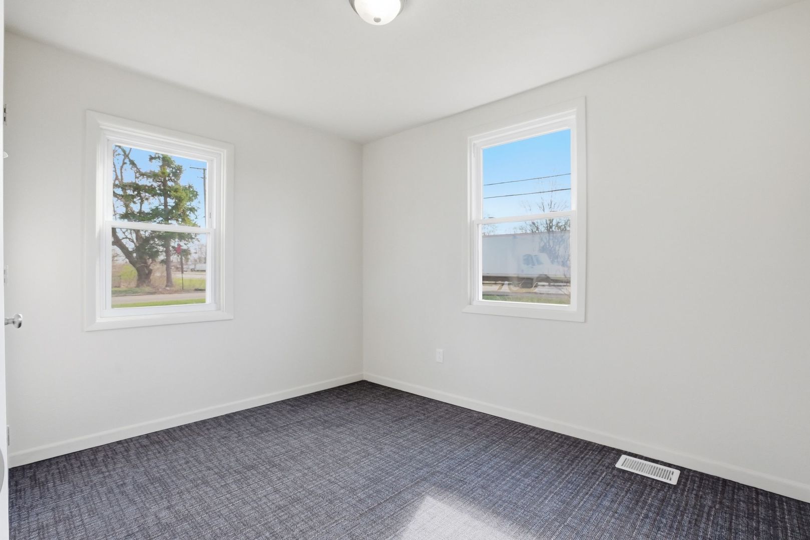 1 Louis Road, Joliet, IL 60433