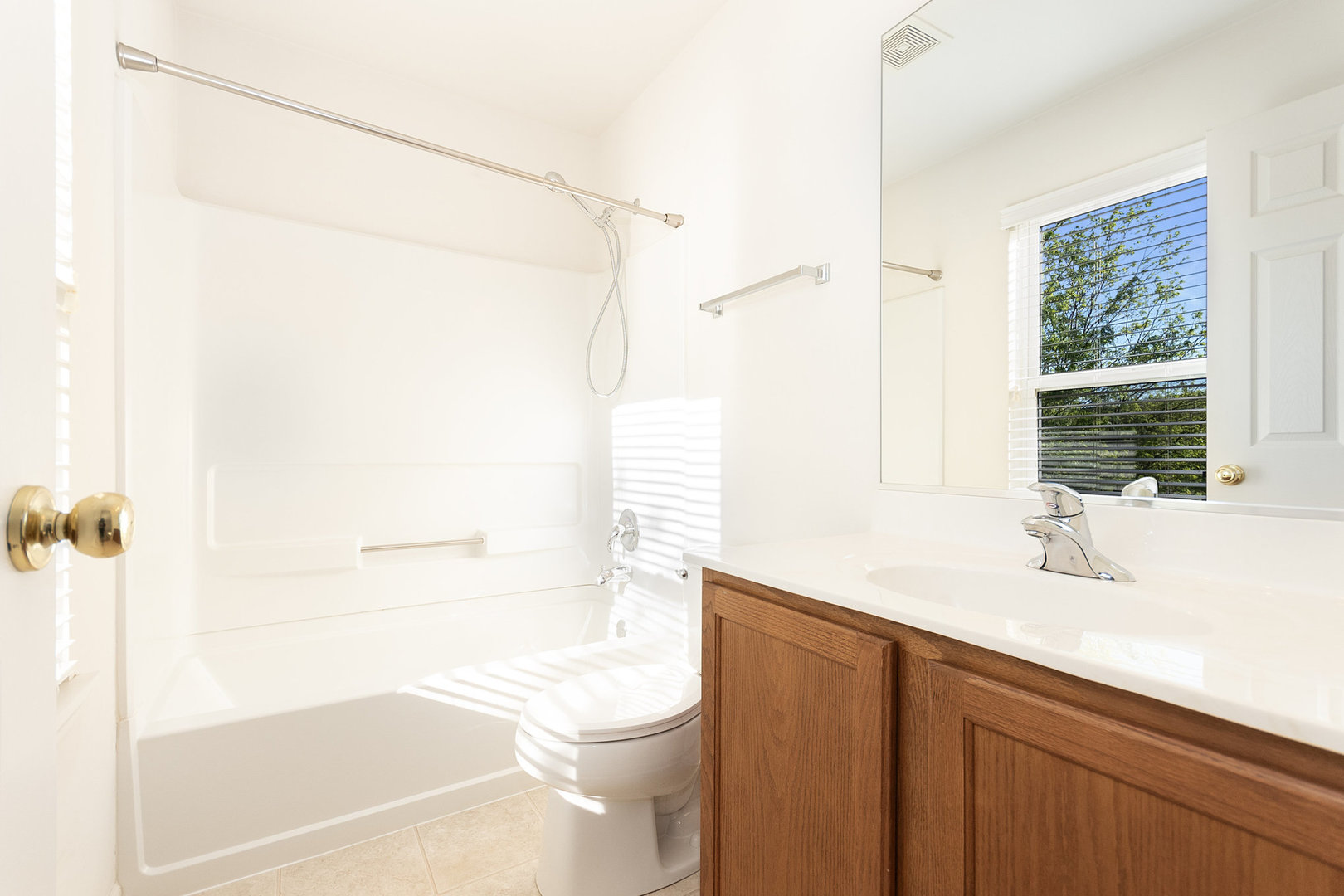 2329 Moonlight Court, Aurora, IL 60503