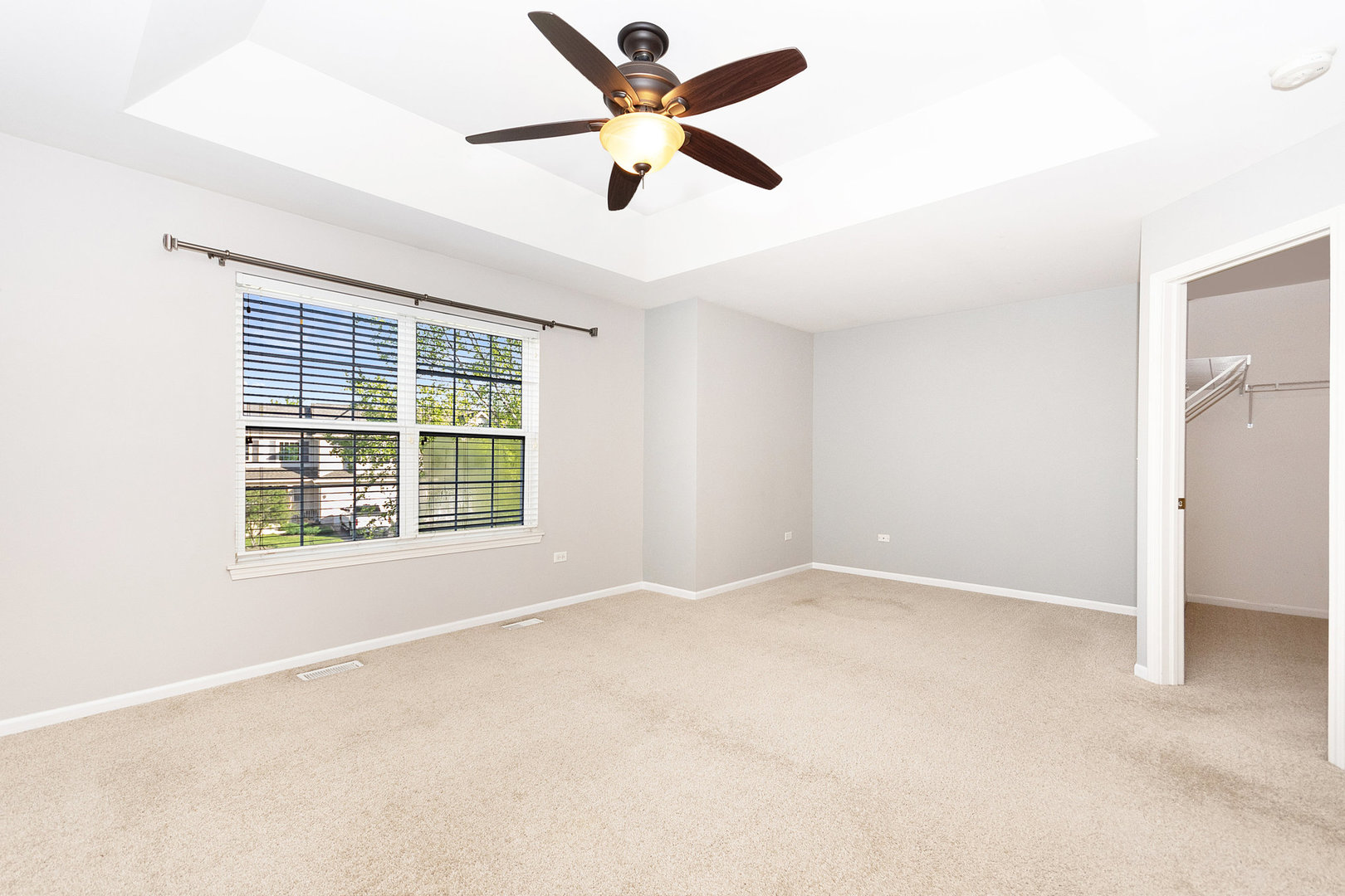 2329 Moonlight Court, Aurora, IL 60503