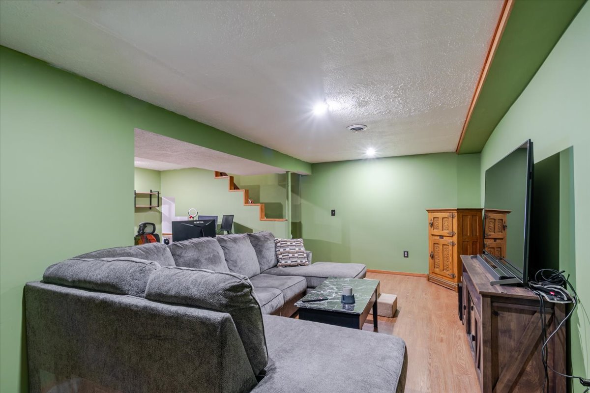 405 W Raab Road, Normal, IL 61761