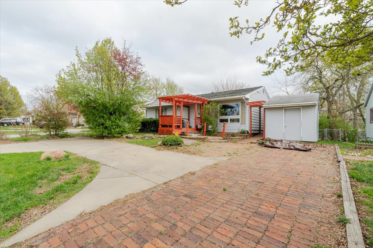 405 W Raab Road, Normal, IL 61761