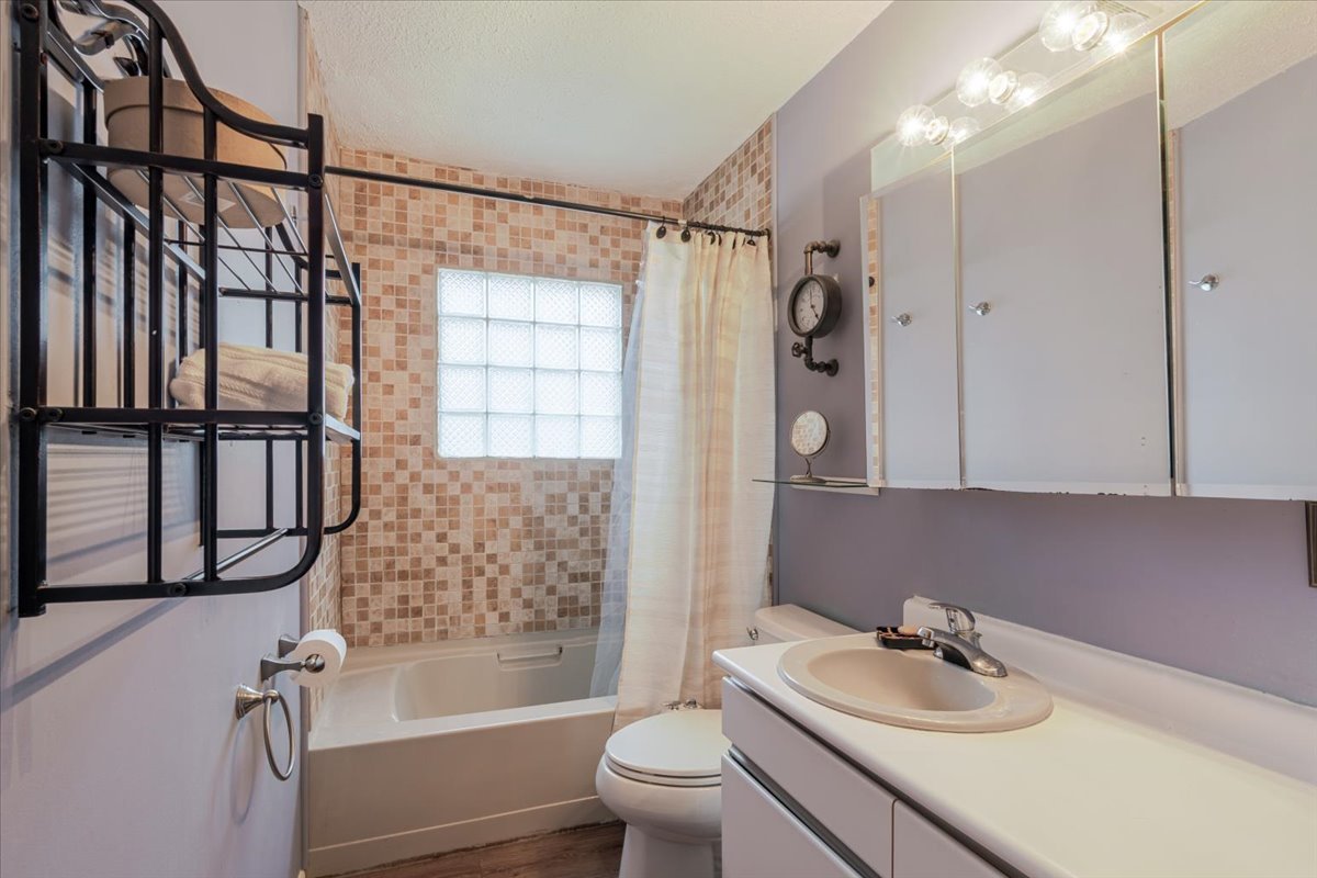 405 W Raab Road, Normal, IL 61761