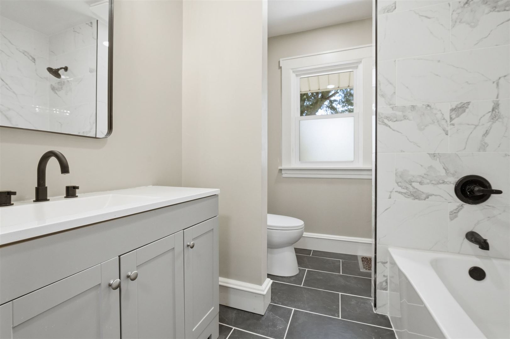 Bloomington, IL 61701