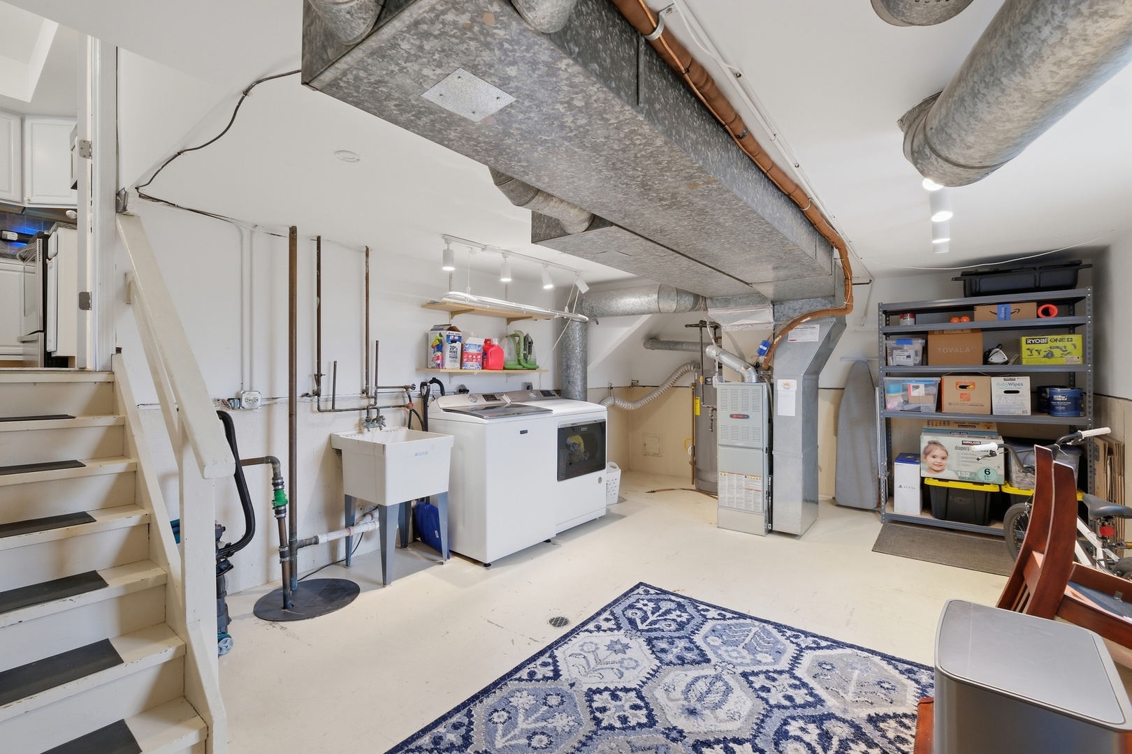 1525 N Arlington Heights Road #D, Arlington Heights, IL 60004