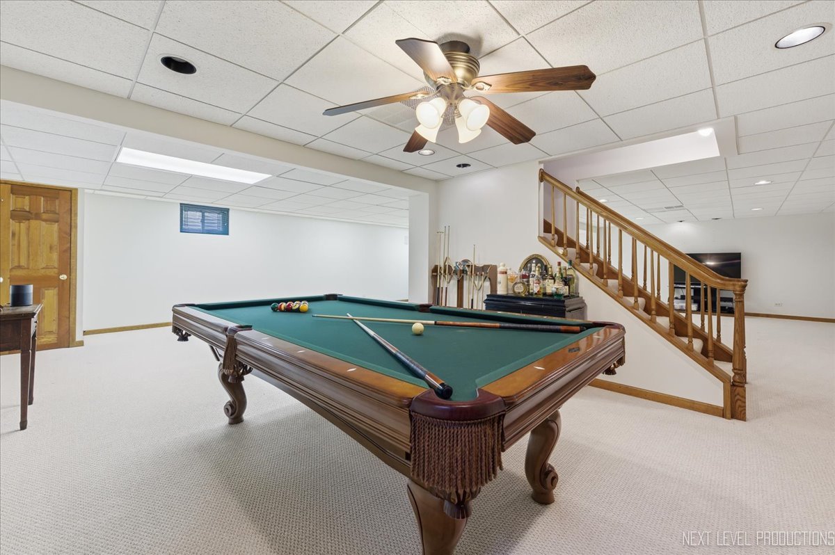 1872 Jahns Drive, Wheaton, IL 60189