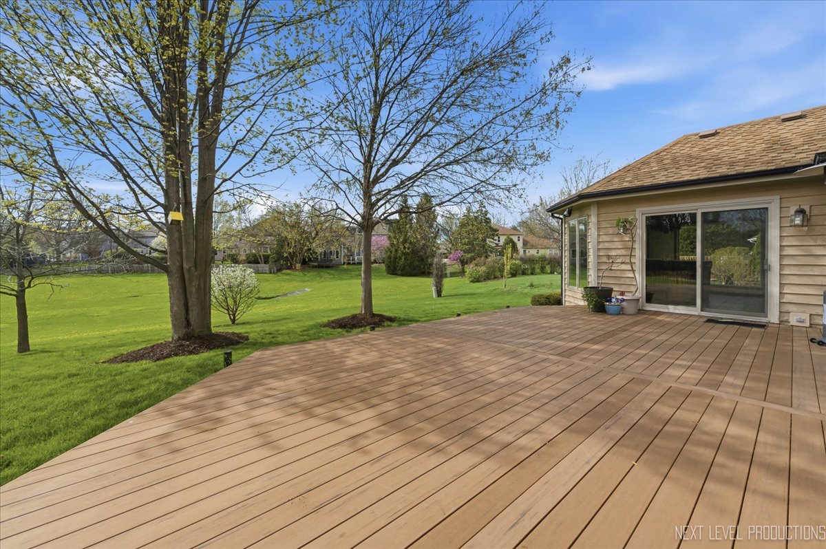 1872 Jahns Drive, Wheaton, IL 60189