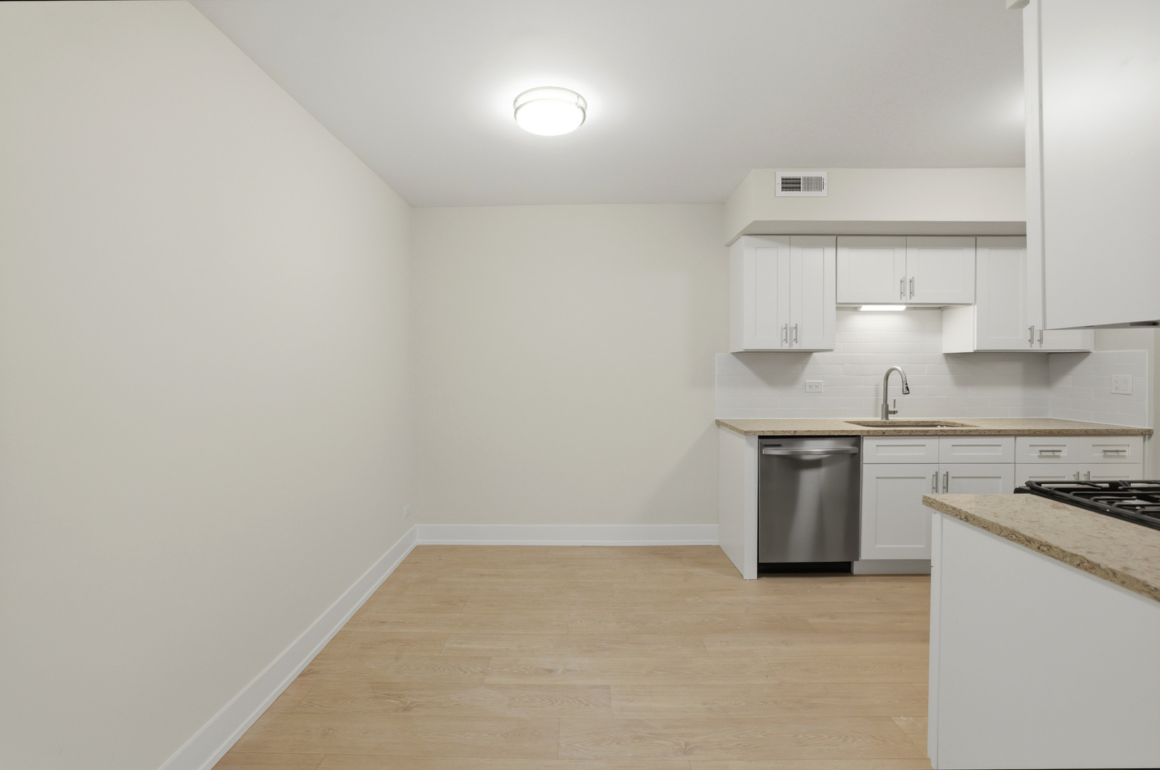 763 Wellington Avenue #763, Elk Grove Village, IL 60007