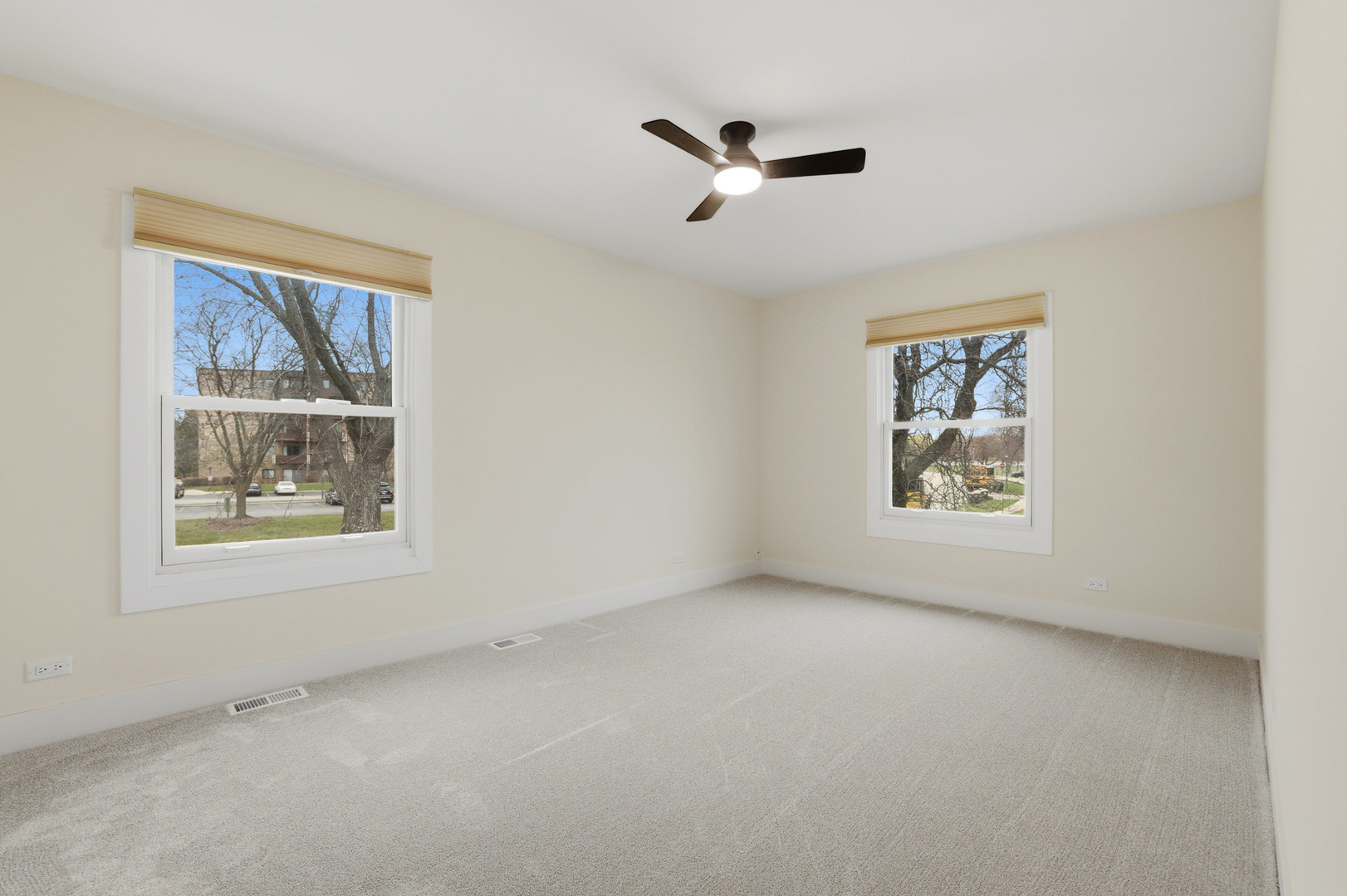 763 Wellington Avenue #763, Elk Grove Village, IL 60007